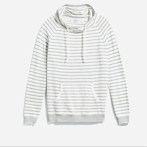 Amour Vert Sweatshirt Size S